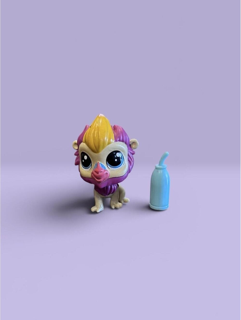 Littlest Pet Shop LPS Beardly Baboon #324 with water bottle accessory
